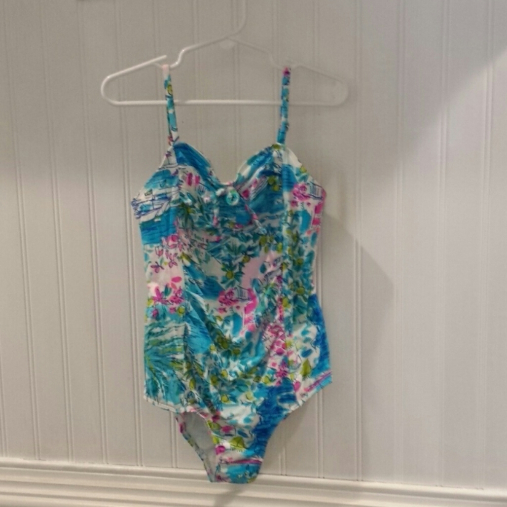 Lilly Pulitzer Girls One Piece Swim Suit Size 8